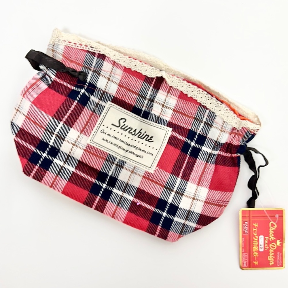 CHECK DESIGN |🈴 💙 DAISO Red Navy Plaid Lace Trim Cute Drawstring Pouch ✨NWT!✨